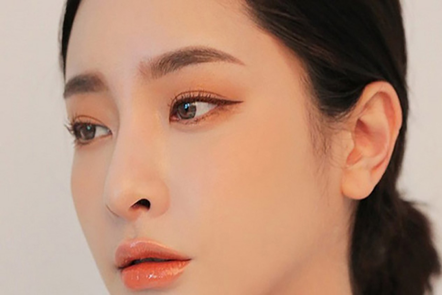 Cách trang điểm mắt kiểu Hàn quốc theo tone cam đào