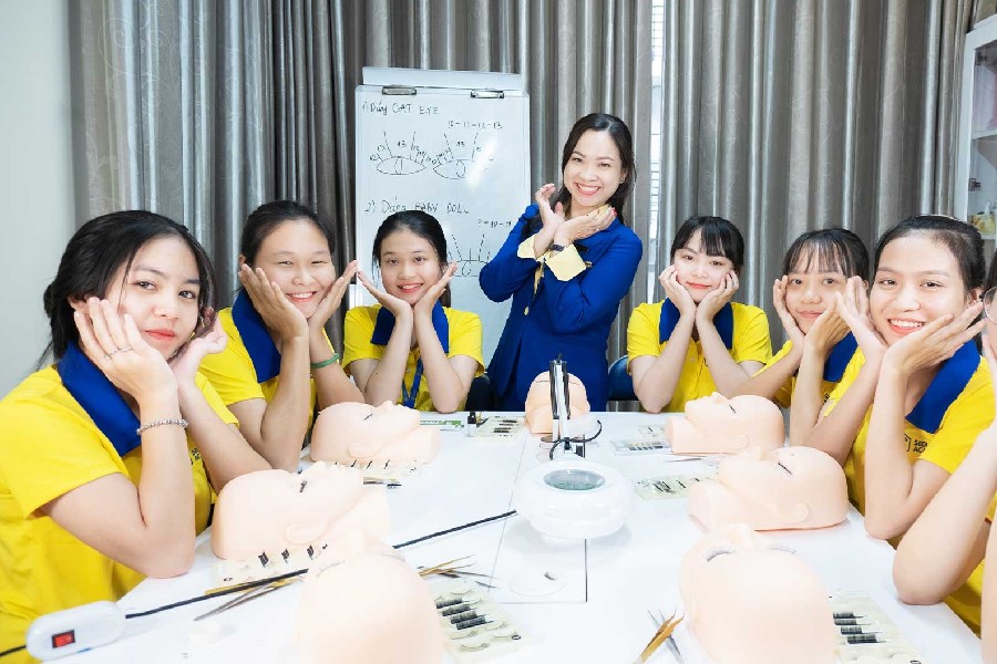 Có nhiều khóa học make up tại Seoul Academy để bạn lựa chọn