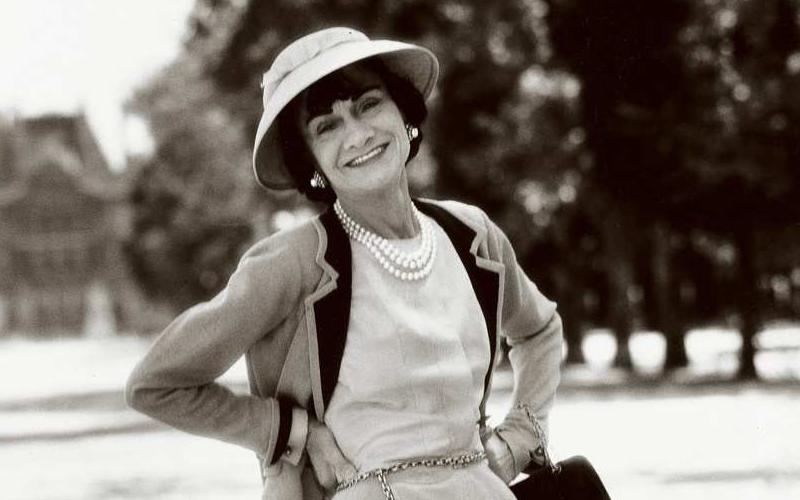 Nữ hoàng thời trang Coco Chanel